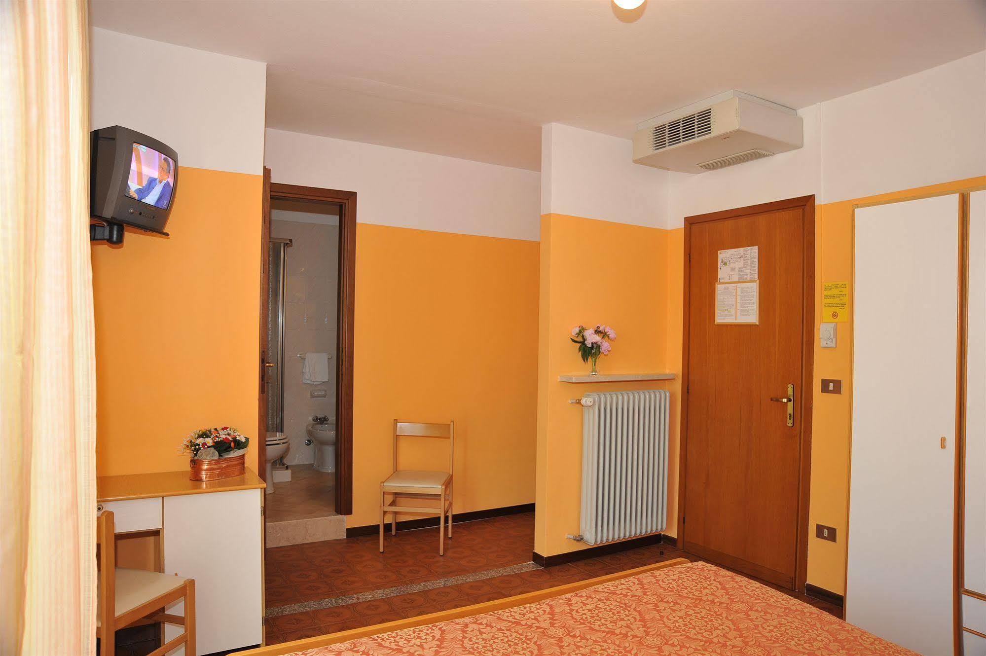 Hotel Marolda Sirmione Zewnętrze zdjęcie