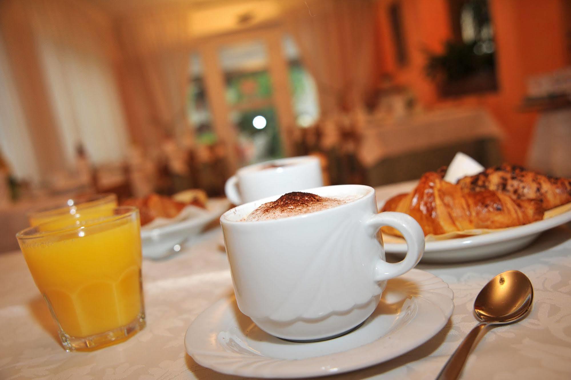 Hotel Marolda Sirmione Zewnętrze zdjęcie